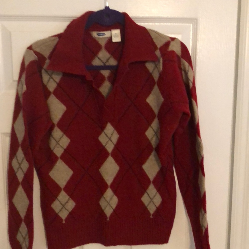 Pullover sweater